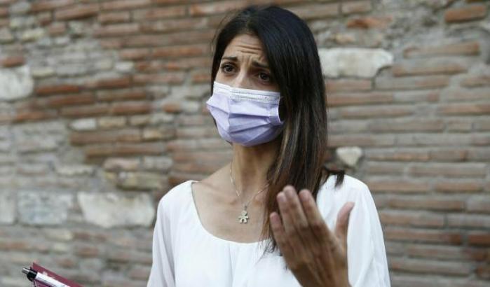 Virginia Raggi: "Chi non fa non sbaglia, ma non mi pento di nulla". E sugli avversari per il voto...