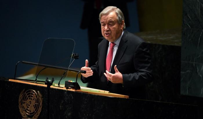 Guterres: "Su Covid e clima mondo mai così diviso, siamo sull'orlo dell'abisso"