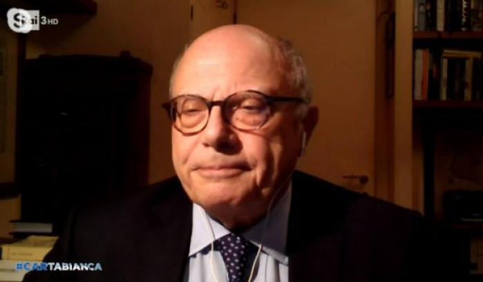 Galli mette in riga due medici no-vax: "Uno si nasconde, l'altro è un pozzo di ignoranza"