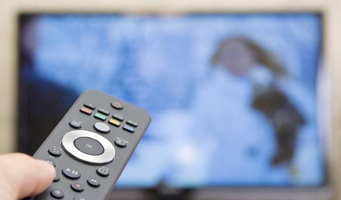 La disparità di genere regna in televisione: nei Tg 13% alle donne e tutto il resto ai maschi