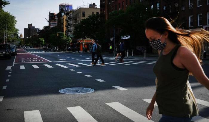 New York testa la vaccinazione obbligatoria di caregiver e insegnanti