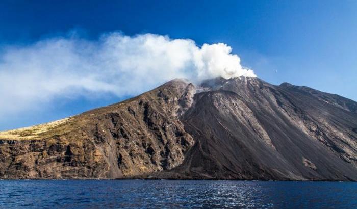 Avvertita una forte esplosione a Stromboli: boato percepito in tutta l'isola