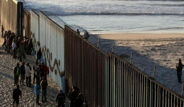 Migranti, muro