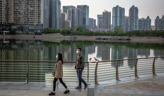 La Cina esaminerà 200mila campioni di sangue prelevati a Wuhan nel 2019