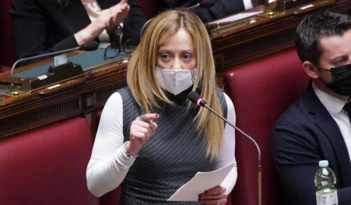 Si può sapere cosa passa per la testa di Giorgia Meloni?