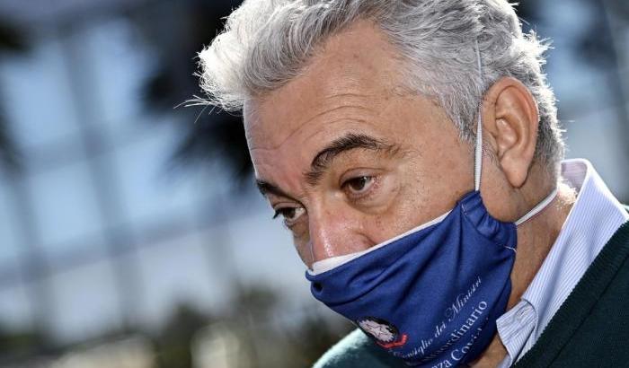 Domenico Arcuri in procura per l'inchiesta sulle mascherine: sentito dai pm Varone e Tucci