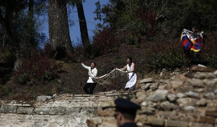Proteste pro Tibet a Pechino
