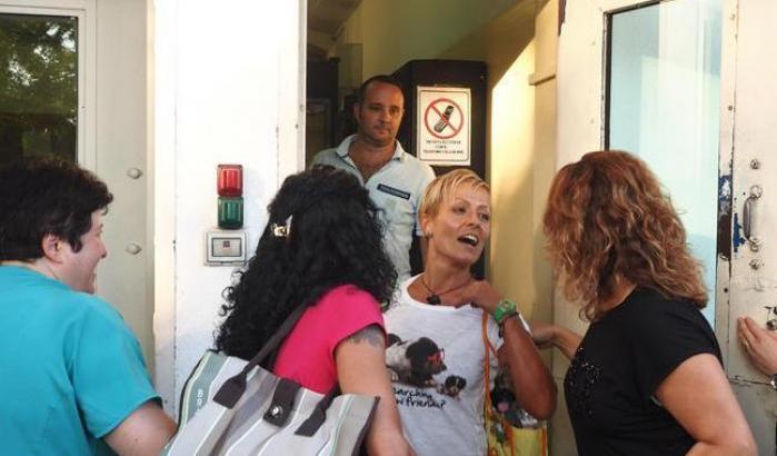 Assolta Daniela Poggiali, l'infermiera di Lugo definita "killer" per alcuni omicidi nella clinica dove lavorava