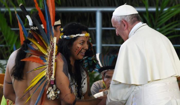 Il grande gelo: Bolsonaro a Roma evita papa Francesco, il suo 'nemico'