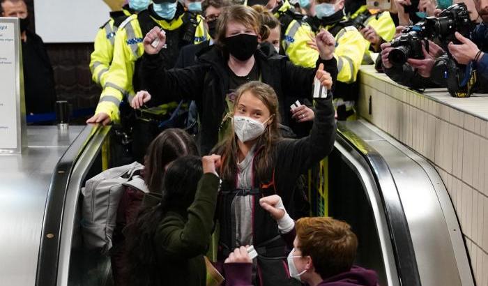 L'arrivo di Greta Thunberg a Glasgow