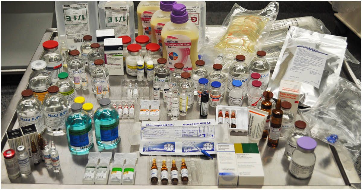 Una clinica tedesca mostra ai No Vax tutti i medicinali della terapia intensiva: "Vi piace il menù?" Una clinica tedesca mostra ai No Vax tutti i medicinali della terapia intensiva: "Vi piace il menù?"