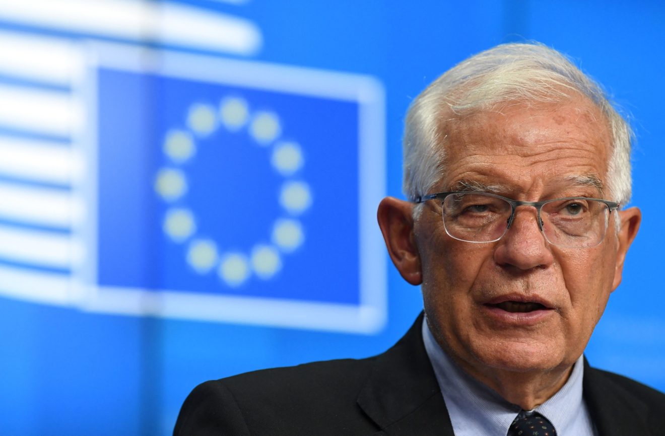 Borrell: "La guerra di Putin all'Ucraina è una minaccia esistenziale per l'Ue"