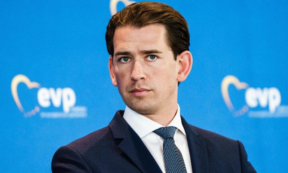 L'ex cancelliere, Sebastian Kurz lascia la politica: ecco la motivazione