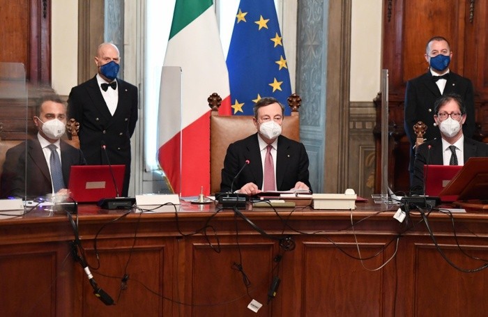 Il governo stanzia 3,8 miliardi per le bollette del 2022, ma i sindacati tirano dritto con lo sciopero