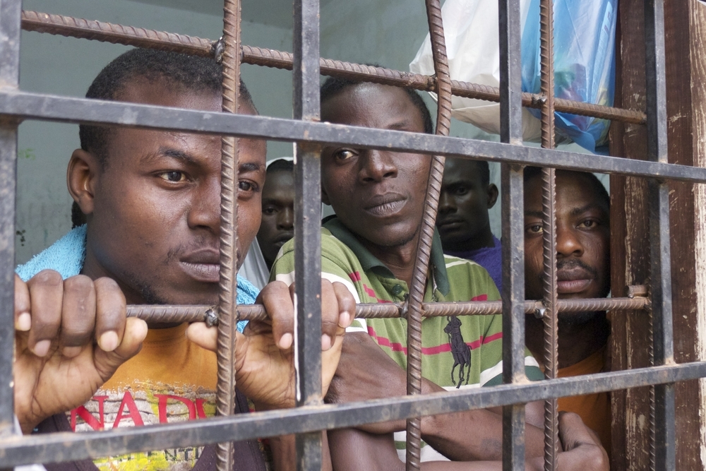 Migranti, diritto alla resistenza: per fortuna c'è un giudice a Roma