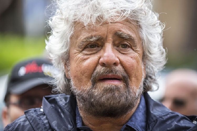 Grillo: "Salario minimo e settimana di 4 giorni, se non ora quando?"