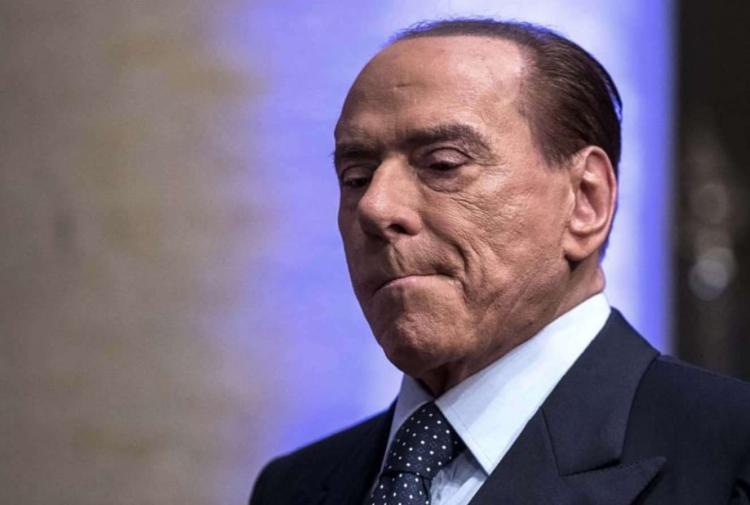 Berlusconi si sfila dalla corsa al Quirinale? Sgarbi: "L'operazione si è fermata, lui è molto triste"