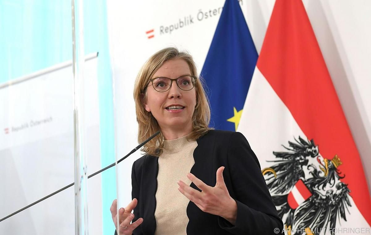 L'Austria: "Pronti a fare causa alla Ue se il nucleare fosse incluso tra le fonti sostenibili"