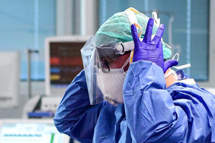 Coronavirus, i dati di domenica 17 aprile: 51.993 nuovi casi di  Covid e 85 decessi