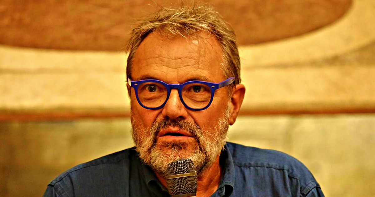 Oliviero Toscani: "Berlusconi al Colle? Mi disgusta il pensiero, sarebbe guerra civile"