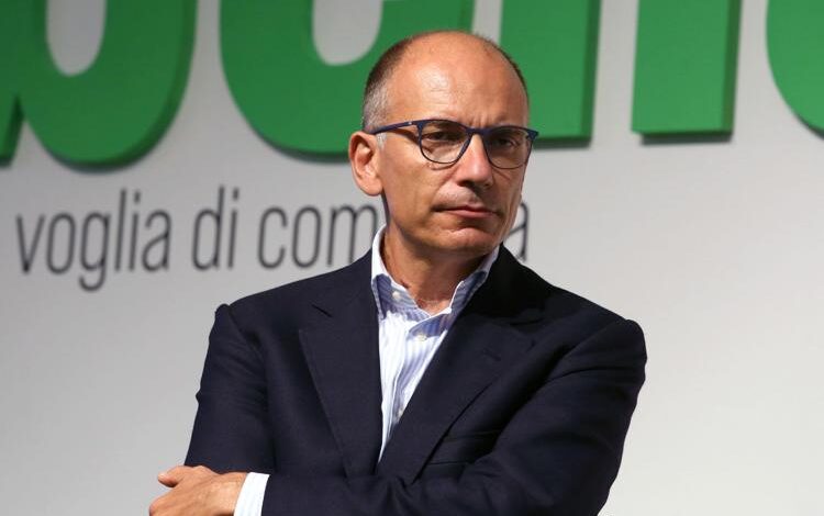 Letta accusa Salvini: "Con la sua logica di voler apparire come colui che dà le carte ha creato un corto-circuito"