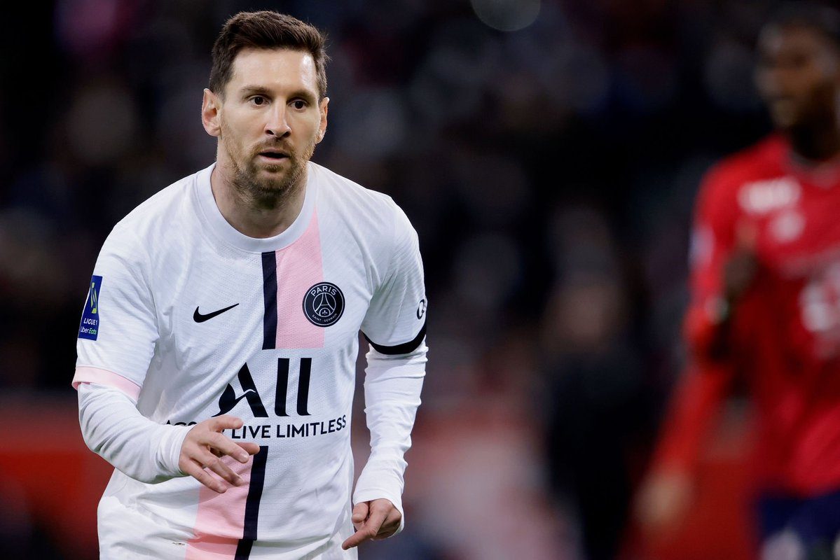 Messi lascia il Psg, ora è ufficiale: "Sabato sarà la sua ultima partita..."