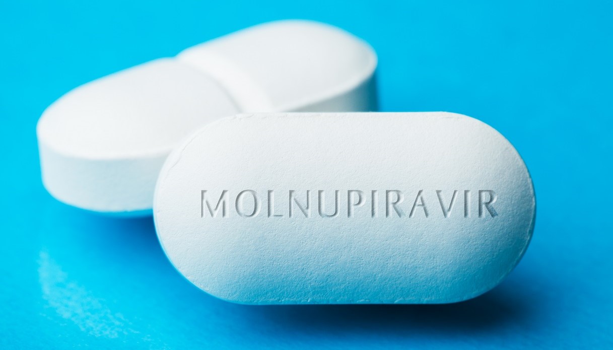 Covid:  la versione 'generica' dell'antivirale molnupiravir riduce del 65% i rischi di ospedalizzazione