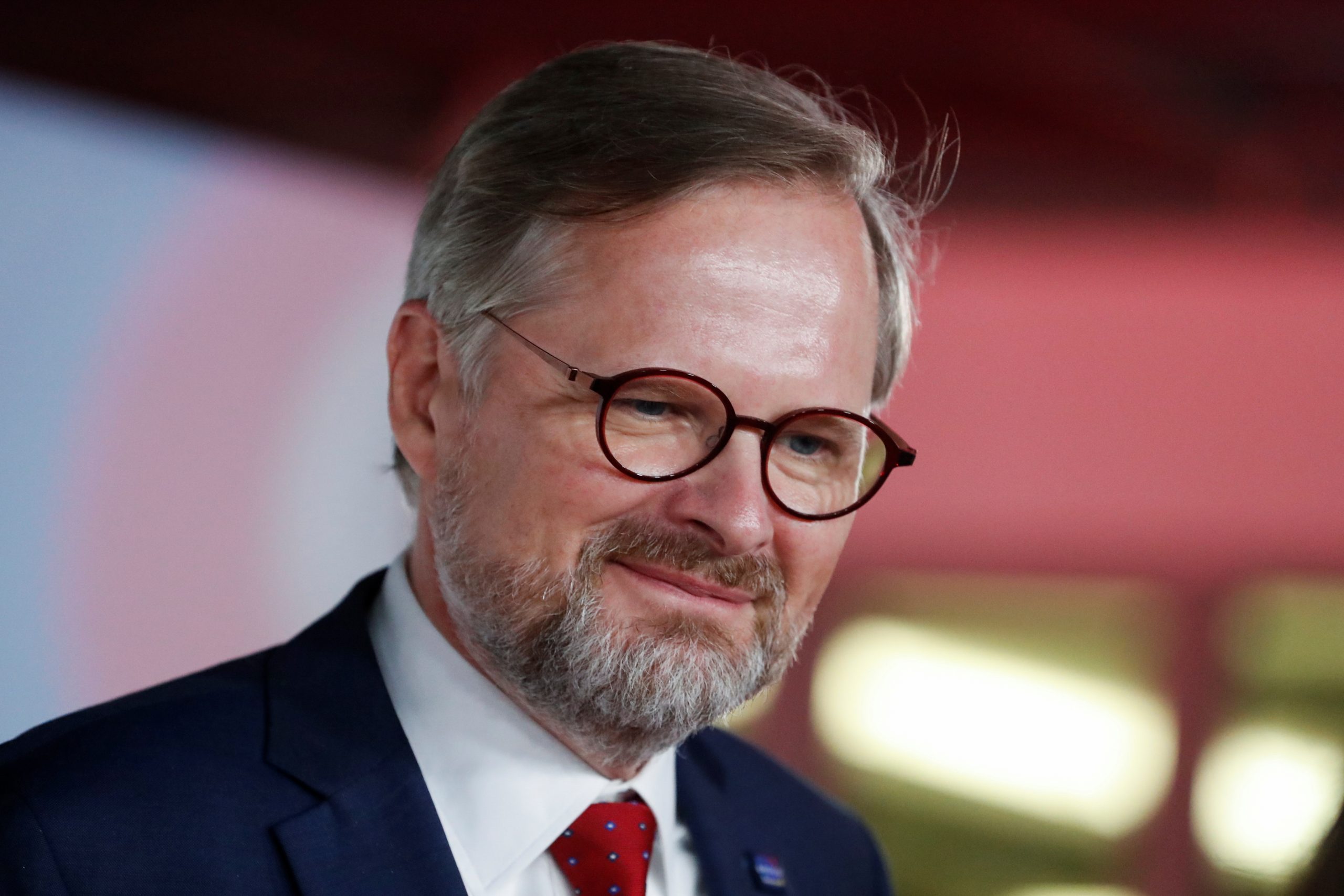 Guerra in Ucraina, la repubblica Ceca nega i visti ai russi e richiama gli ambasciatori da Mosca e Minsk Guerra in Ucraina, la repubblica Ceca nega i visti ai russi e richiama gli ambasciatori da Mosca e Minsk