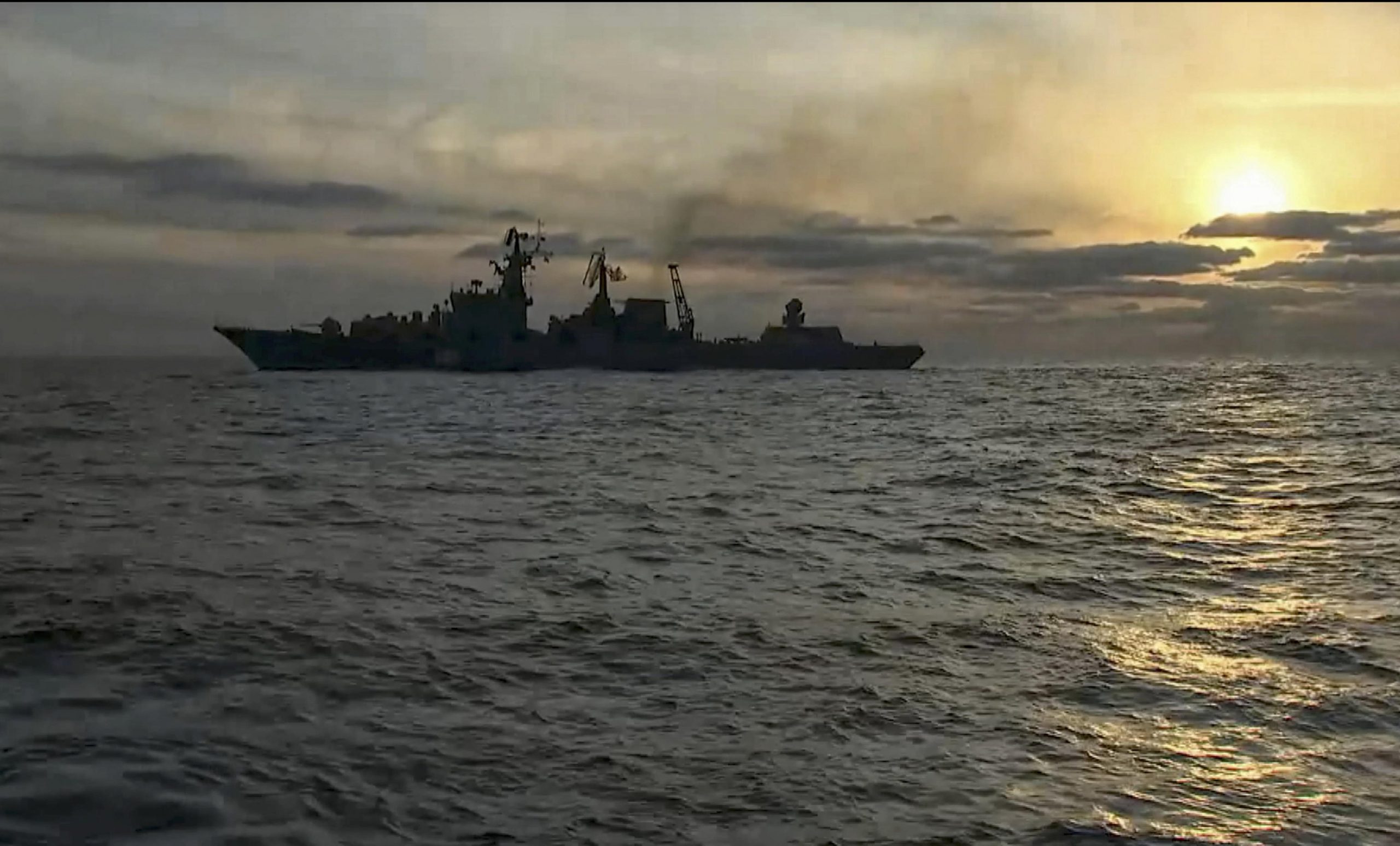 Ucraina, primo effetto delle sanzioni a Mosca: bloccata una nave russa nella Manica Ucraina, primo effetto delle sanzioni a Mosca: bloccata una nave russa nella Manica