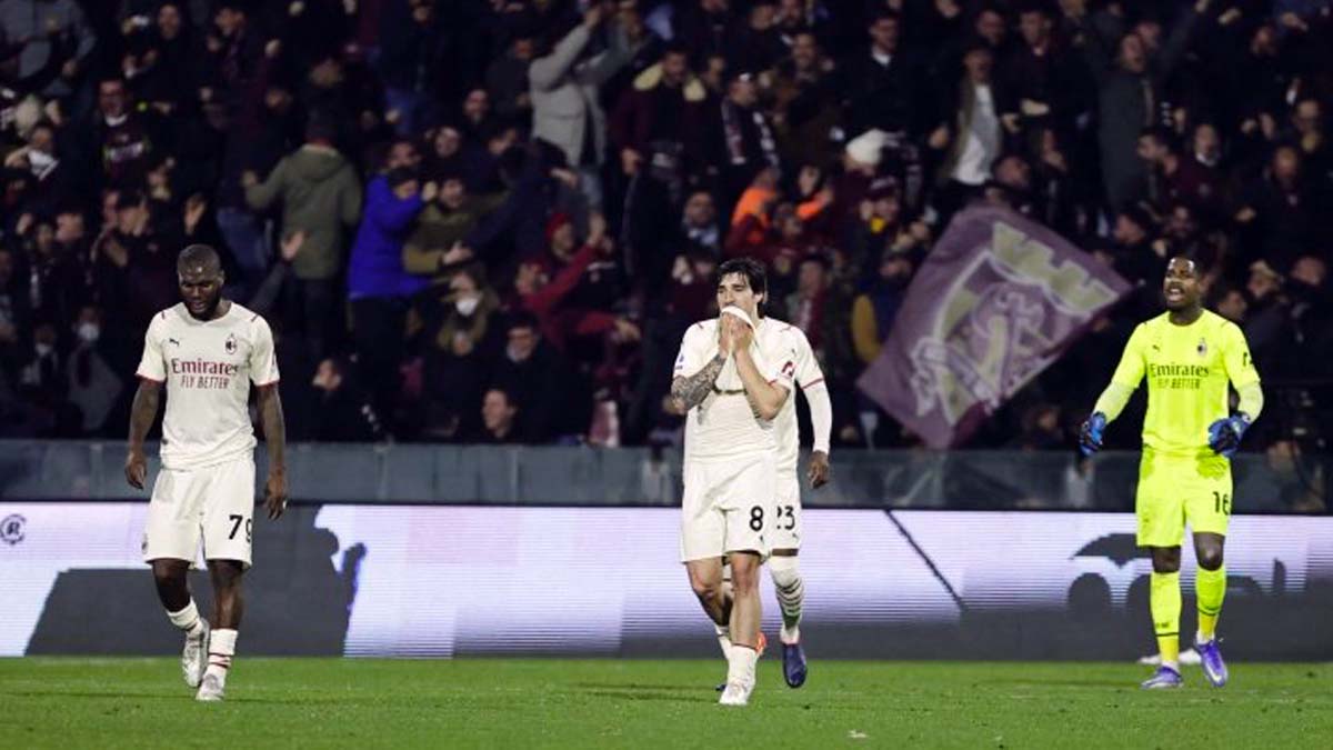 Il Milan frena a Salerno, solo 2-2 con i granata e adesso lo scudetto si complica