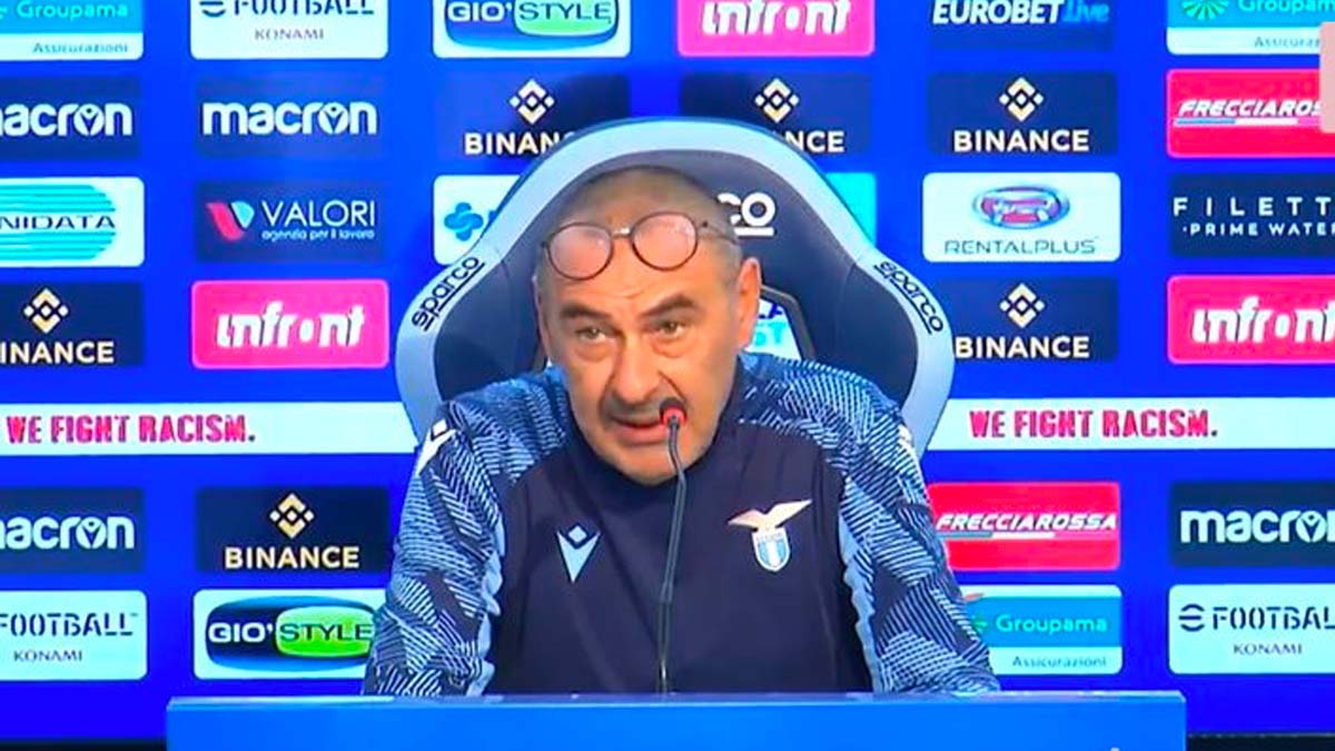 Lazio, Sarri dribbla il mercato: "Non ne voglio parlare, vado avanti con i miei giocatori"