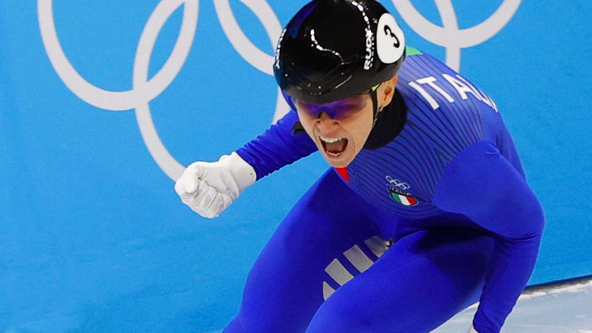 Arianna Fontana, la federazione contro la campionessa: "Inaccettabili le sue accuse"