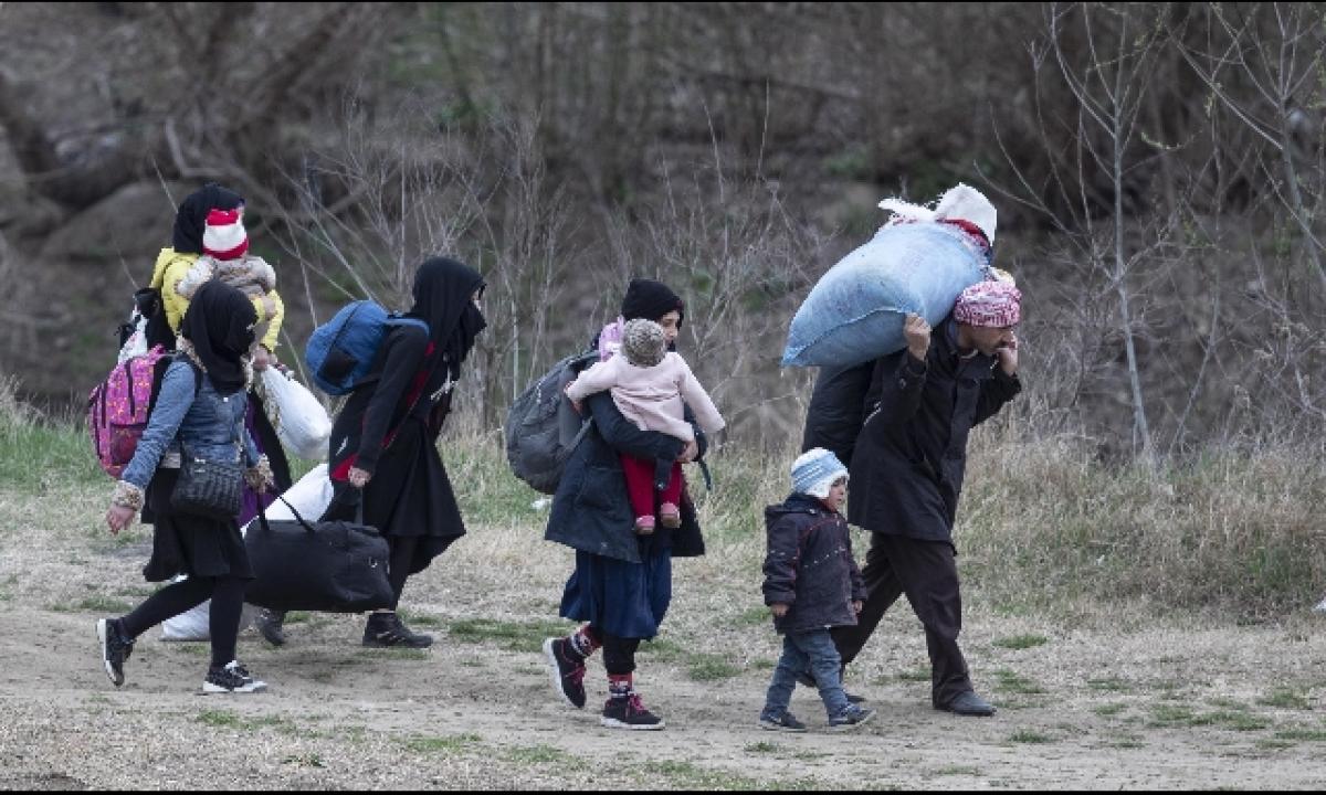 Grecia-Turchia: dodici migranti morti di freddo al confine dopo essere stati respinti Grecia-Turchia: dodici migranti morti di freddo al confine dopo essere stati respinti