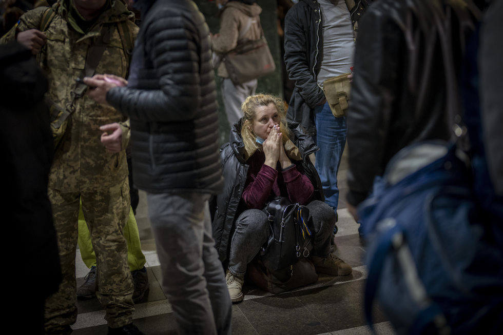 guerra-ucraina-kiev Svegliarsi in guerra: le foto di chi fugge dall'Ucraina invasa da Putin