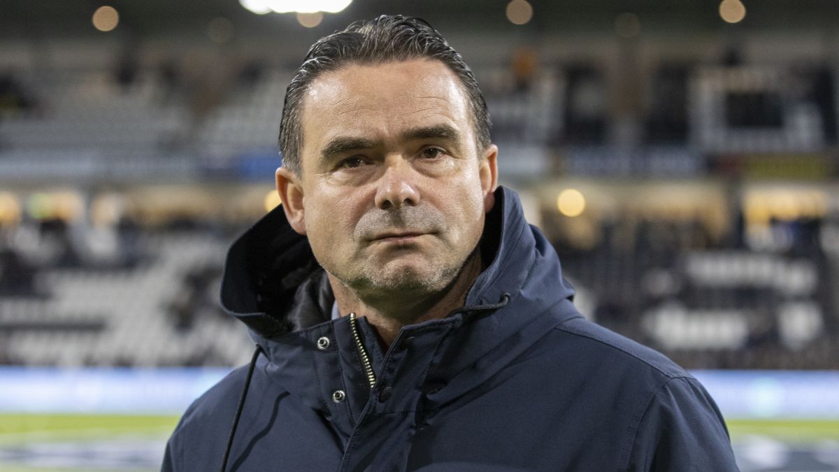 Marc Overmars allontanato dall'Ajax di Amsterdam: "Molestie sessuali"