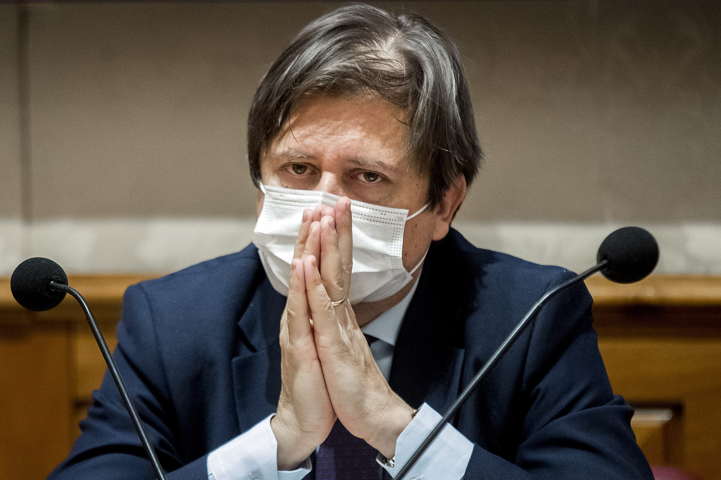 Sileri duro con i parlamentari M5s contro il green pass: "Virologi improvvisati, non siamo fuori dalla pandemia"