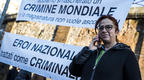 Bianca Maria Granato, l'ex M5s fan di Putin e fiera no-vax: "I vaccini fanno contagiare e morire di covid"