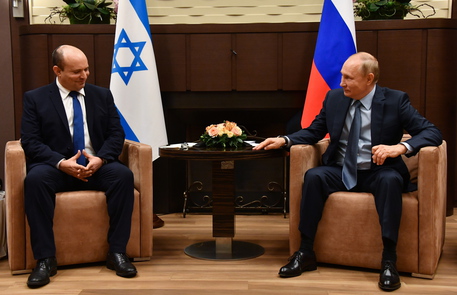 Ucraina, il premier israeliano Bennett vola da Putin per cercare una mediazione
