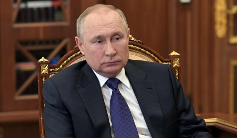 Russia, tutte le pesanti sanzioni che stanno danneggiando Mosca. Ecco come vivono oggi i sudditi di Putin Russia, tutte le pesanti sanzioni che stanno danneggiando Mosca. Ecco come vivono oggi i sudditi di Putin