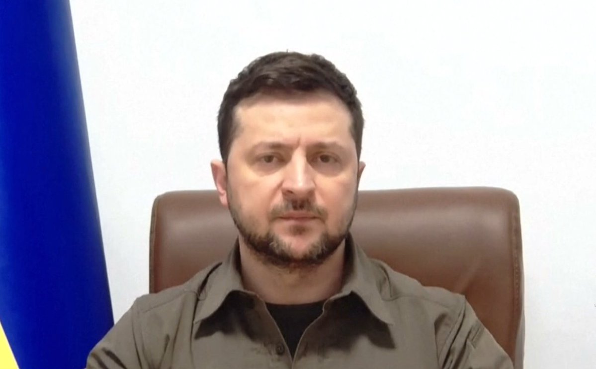 Ucraina, Zelensky: "Terza guerra mondiale? La Russia potrebbe averla già iniziata" Ucraina, Zelensky: "Terza guerra mondiale? La Russia potrebbe averla già iniziata"