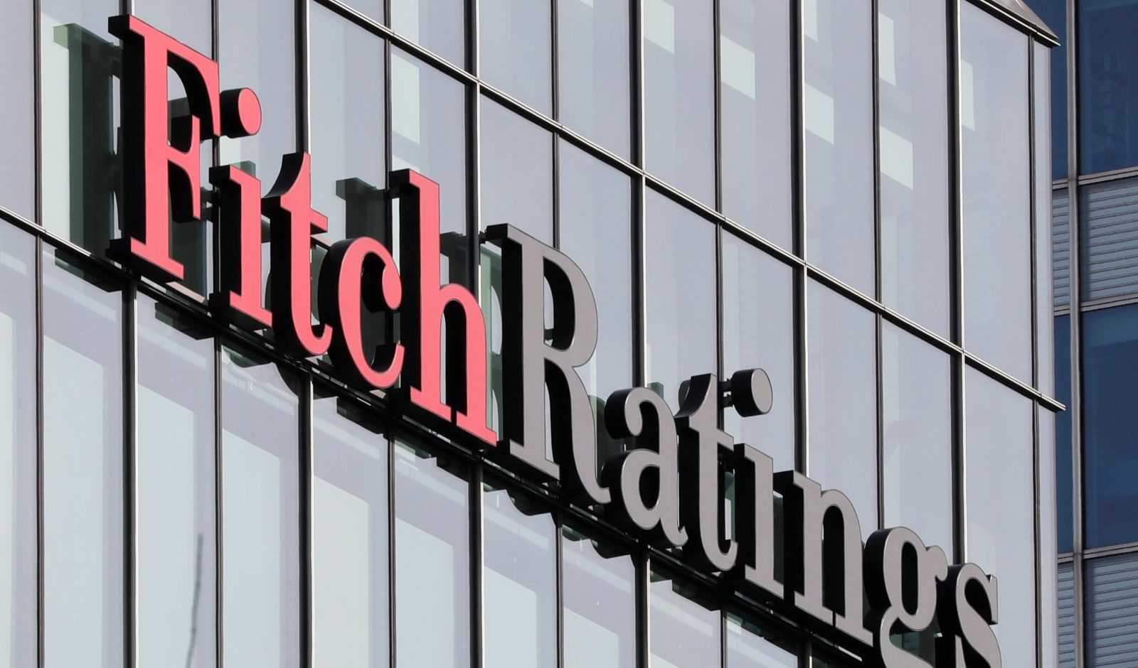 Brutte notizie da Fitch: "L'Italia verso la recessione, stima del Pil 2023 a -0,7%"