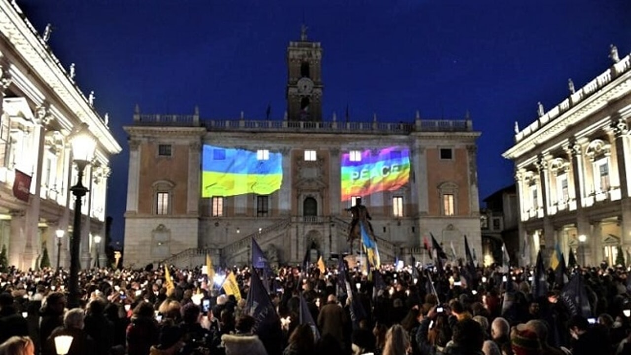 Neutralità attiva: il pacifismo in piazza per il cessate il fuoco e un'Europa di pace