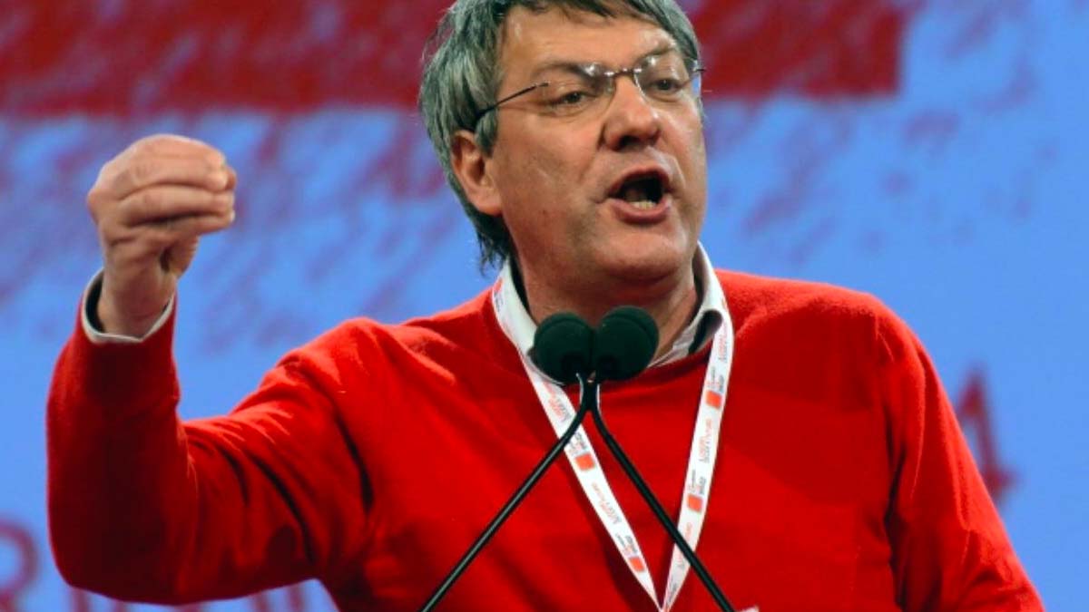 Landini contro Valditara: "Inaccettabili gli attacchi alla preside per la lettera sul fascismo"