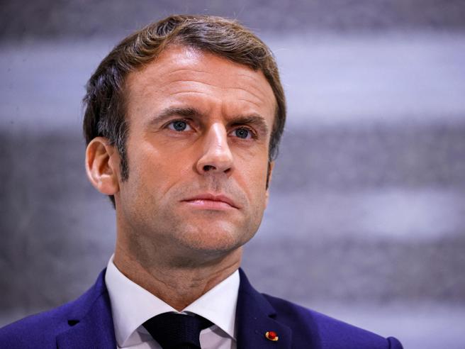 macron-sbagliato-dire-putin-macellaio Ucraina, Macron: "Ho interrotto il dialogo con Putin dopo Bucha"