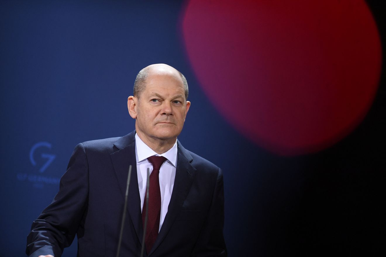 Scholz lancia un appello: "Putin metta fine all'invasione dell'Ucraina e alle uccisioni insensate" Scholz lancia un appello: "Putin metta fine all'invasione dell'Ucraina e alle uccisioni insensate"