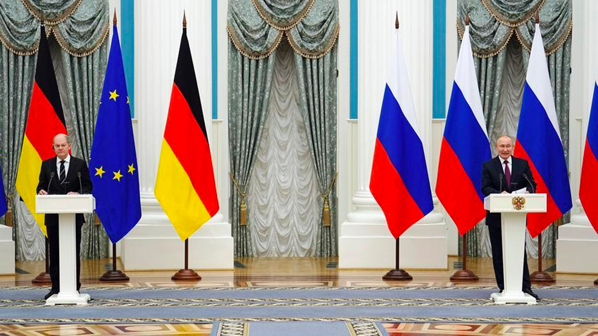 putin-scholz Putin a Scholz: "I negoziati proseguono, ma da Kiev proposte irrealistiche"