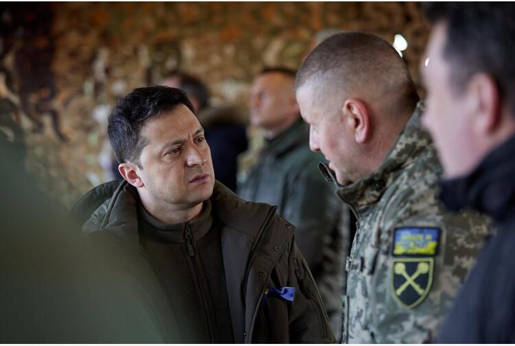 rs_94_zelensky_fronte_ucraina_fg_ipa Guerra Ucraina-Russia, parla il premier Zelensky: "Sono pronto a parlare con Putin"