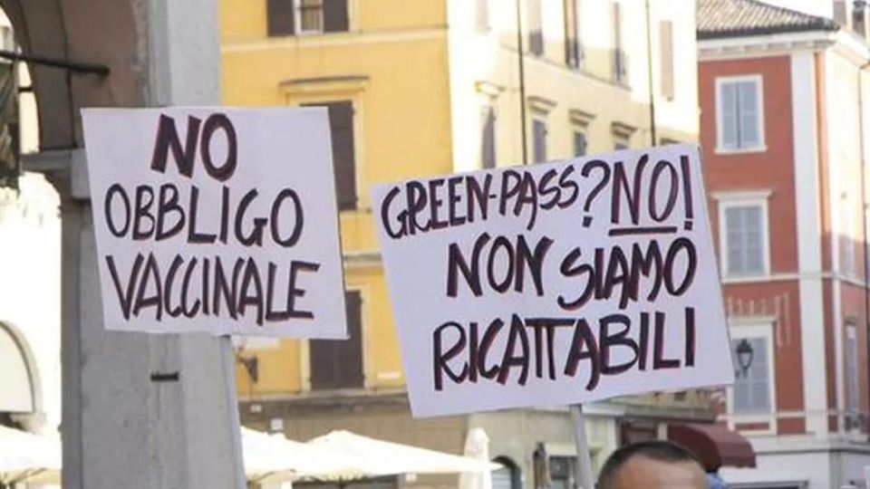 Obbligo vaccinale: trasmessi all’Agenzia delle entrate i codici fiscali degli inadempienti per le multe