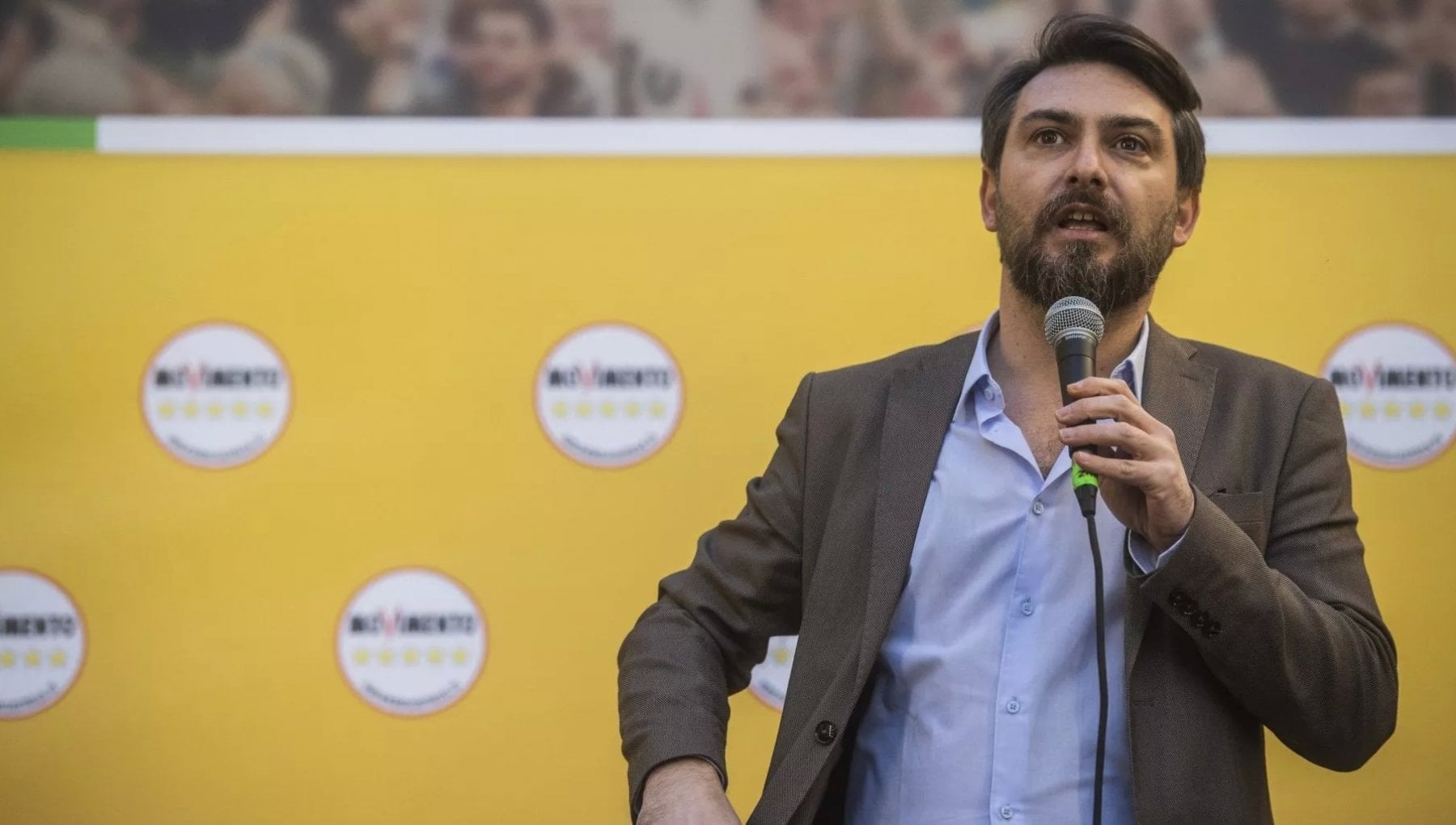 Ucraina, il M5s ribadisce: "Basta con l'invio di armi inutili, serve un cessate il fuoco per salvare Kiev"