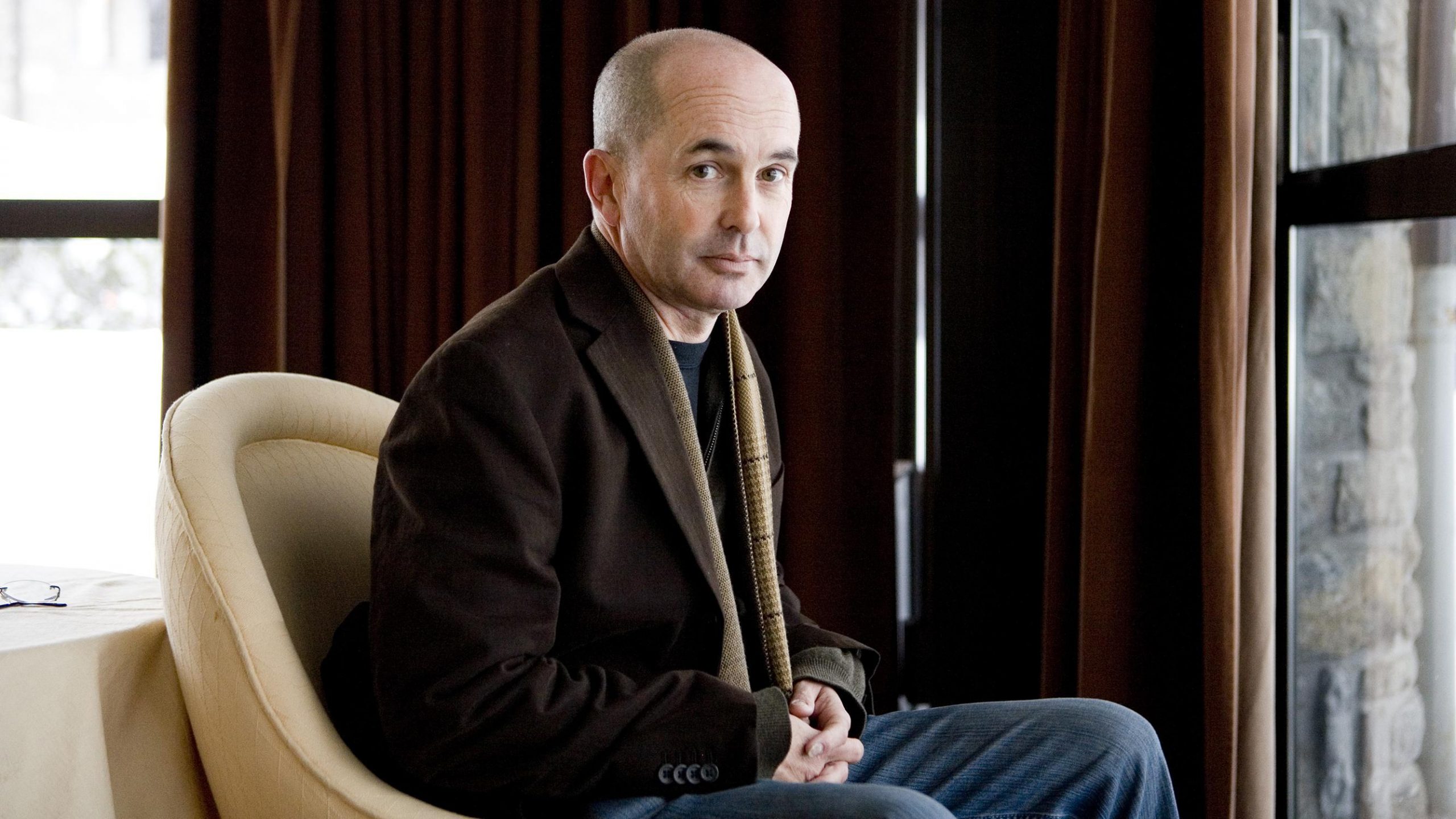 Don Winslow: chi è lo scrittore ospite stasera a Propaganda Live